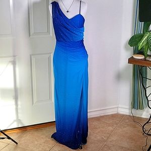 NWT=Beautifl Ombre Evening Gown